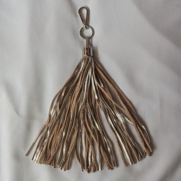 9" silver leather tassle EUC - Picture 2 of 5